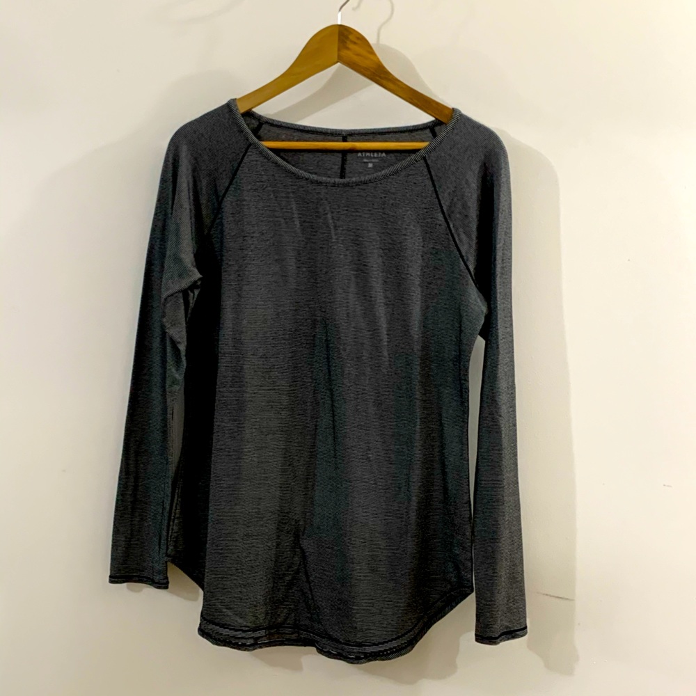 Athleta longsleeve